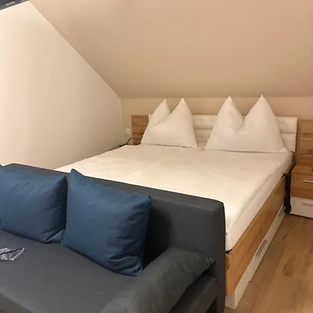 Apartmenthaus Stoeckl In * Bad Deutsch Altenburg