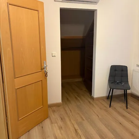 Apartmenthaus Stoeckl In Holiday home Bad Deutsch Altenburg