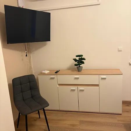 Apartmenthaus Stoeckl In * Bad Deutsch Altenburg