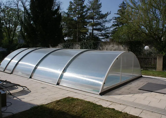 Apartmenthaus Stoeckl In Holiday home Bad Deutsch Altenburg