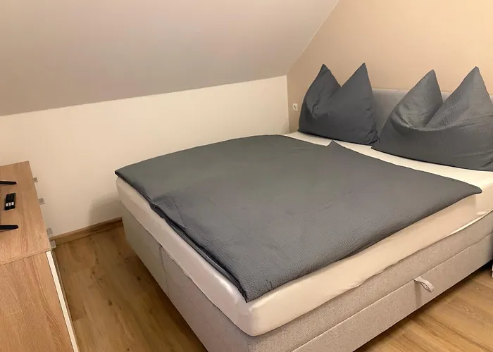 Apartmenthaus Stoeckl In Holiday home Bad Deutsch Altenburg