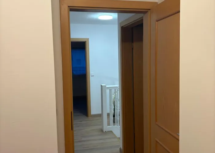 Apartmenthaus Stoeckl In *