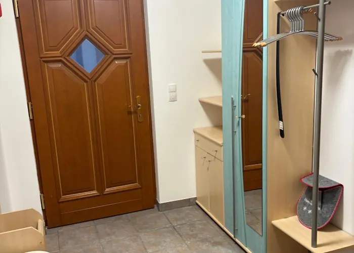 Holiday home Apartmenthaus Stoeckl In *